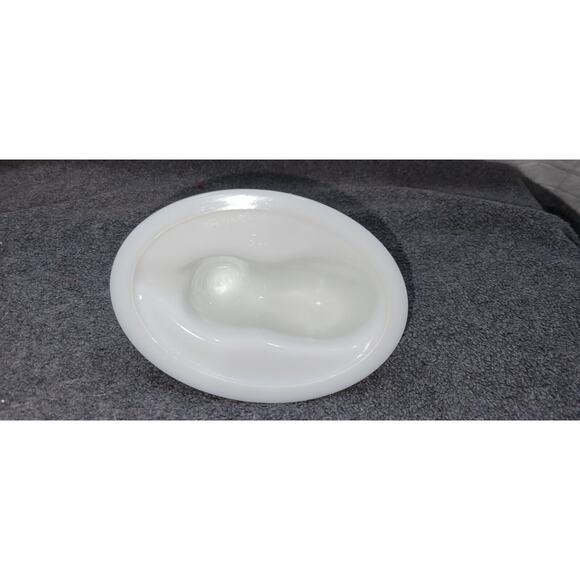 Vintage Westmoreland Milk Glass Cat Laying Down Trinket Box Lid Only 4.5"L - Picture 6 of 6